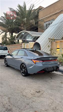 هیوندای ئەلەنترا